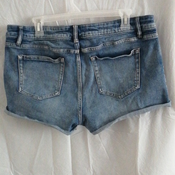 WAREHOUSE ONE JEANS SHORTS WITH EMBROIDERYJEANS🩳 - Picture 2 of 3